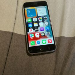 iPhone 6 S Battery 98% Like New 32gigs
