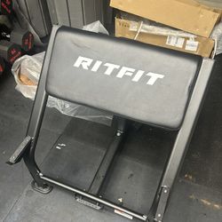 Preacher Curl Machine 