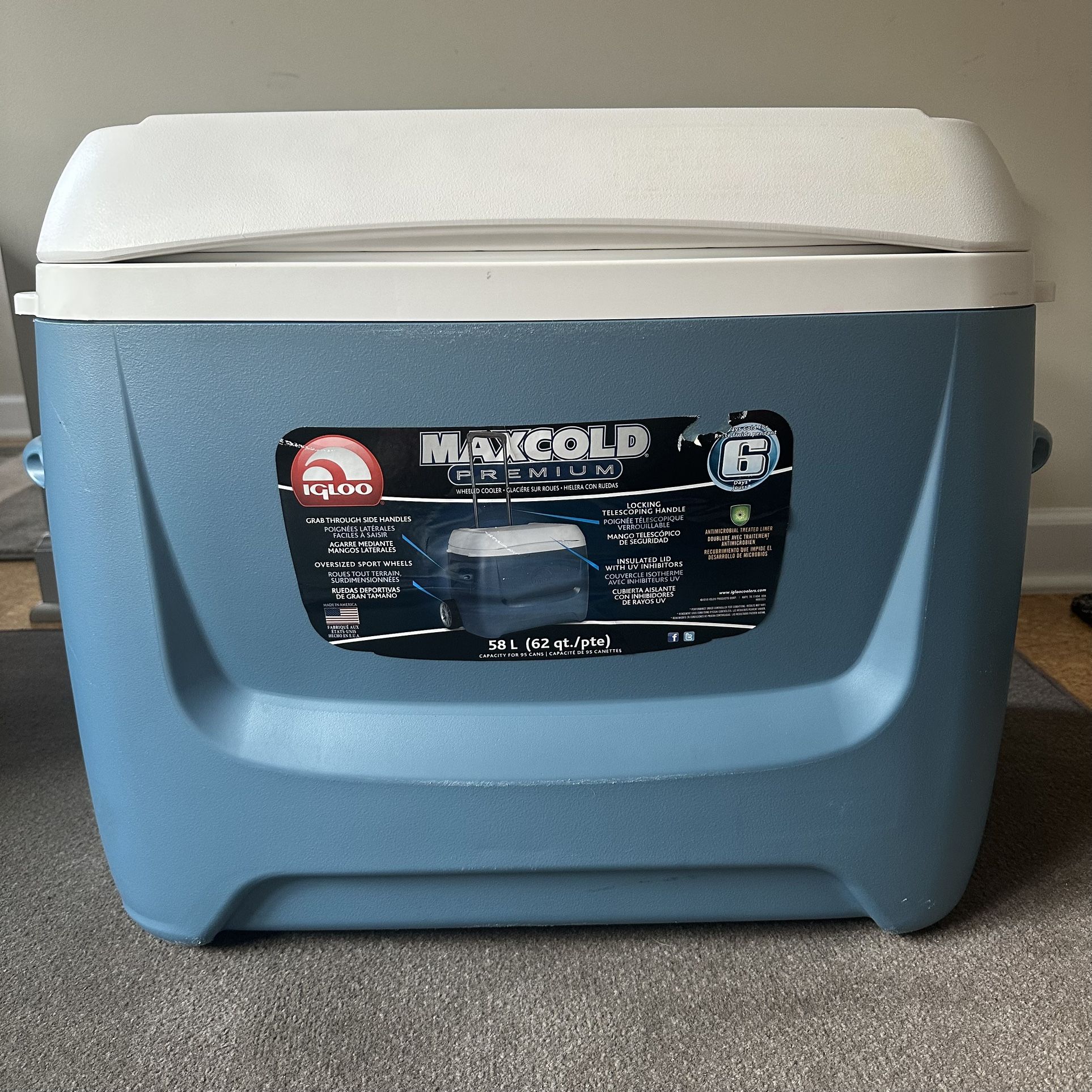 Igloo 58L 62Qt Wheeled Cooler 50% OFF RETAIL.