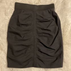 $495 JOSIE NATORI black ruched skirt Size 4