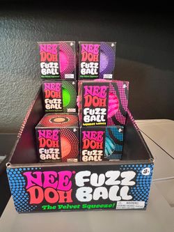 Needoh Fuzz Ball & Wonder Waves