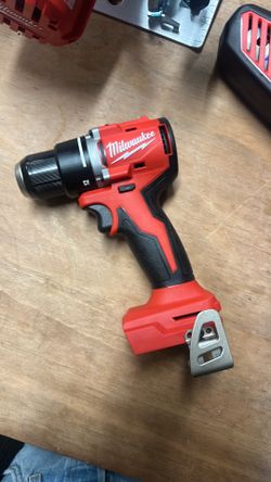 Milwaukee M18 18V Lithium-Ion Brushless Cordless 1/2 in. Compact Hammer Drill/Driver (Tool-Only)