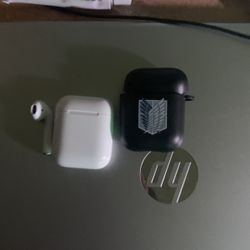 Left Airpod
