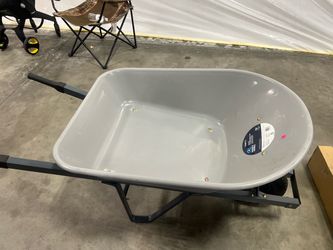 Steel Wheelbarrow with Single Wheel