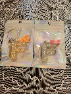 Letter F resin keychains
