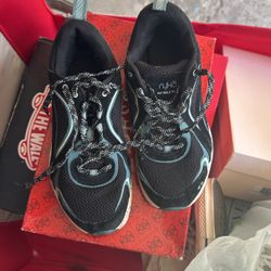 Trail Shoes Walking Shoes