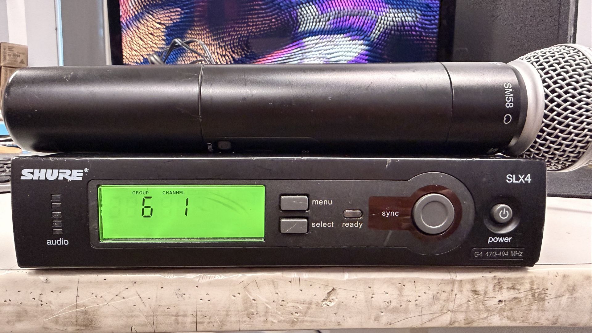 Slx4 SHURE SLX4 WIRELESS RECEIVER WITH SHURE HANDHELD SLX2/SM58 for Sale in ...