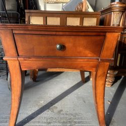 Coffee and End Table Set and mirror 