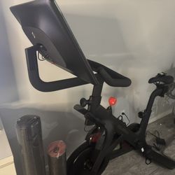 2024 Peloton Bike+ With Bike Mat, Workout Mat, Three Sets Of Dumbbells, And 2lb Weights