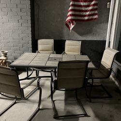 Outdoor patio set FREE!