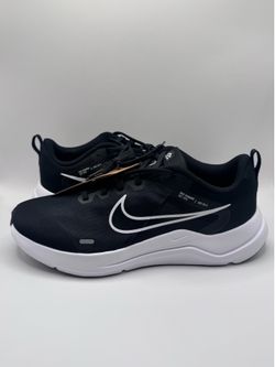 Size 10 - Nike Downshifter 12 Extra WIDE Black Platinum dm0919-001