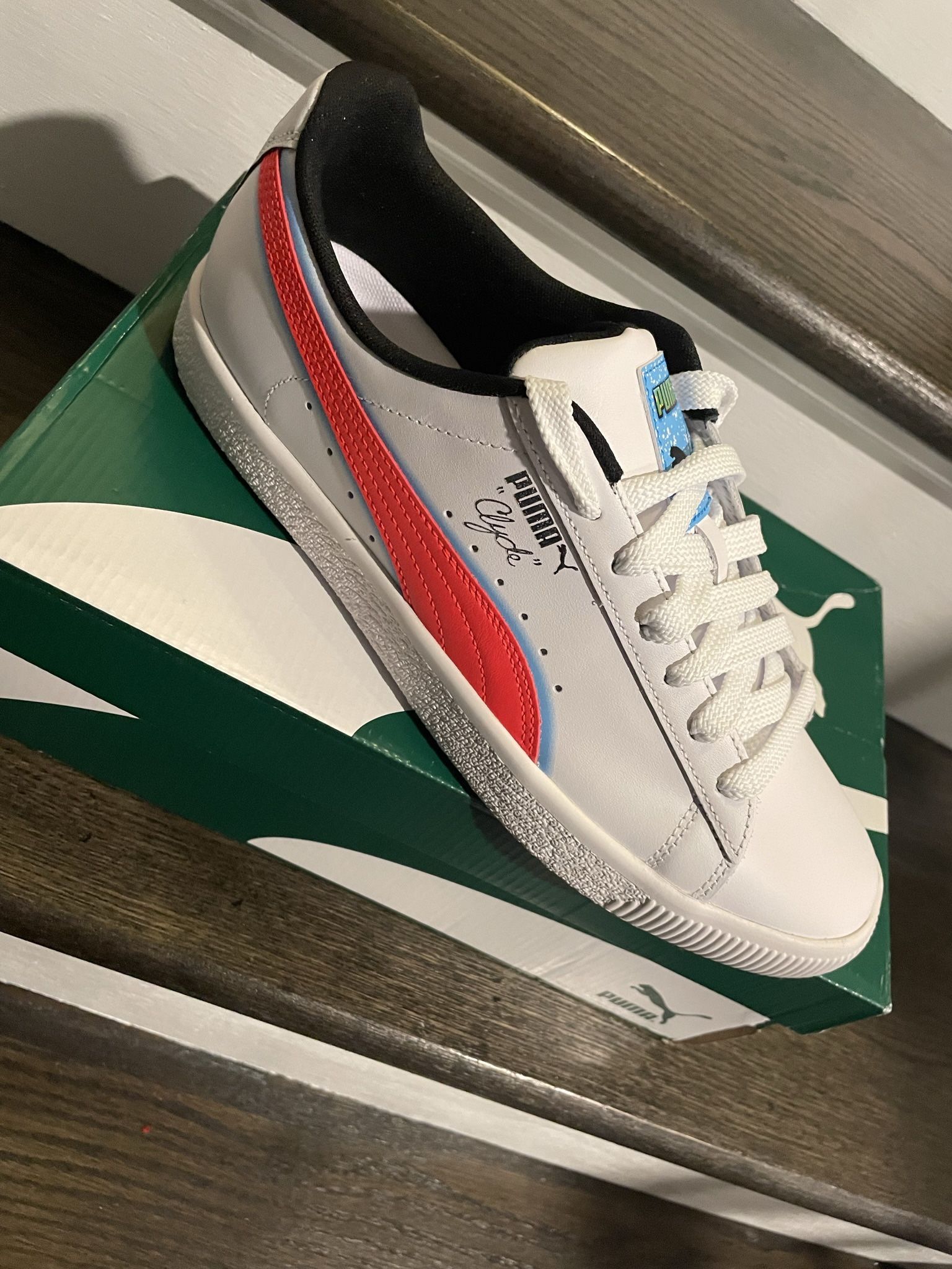 Brand New Puma $75 Size 9.5