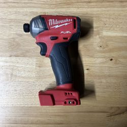 Milwaukee M18 Surge Impact