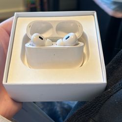 Air Pod Pro V2