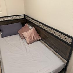 BED FOR SALE!