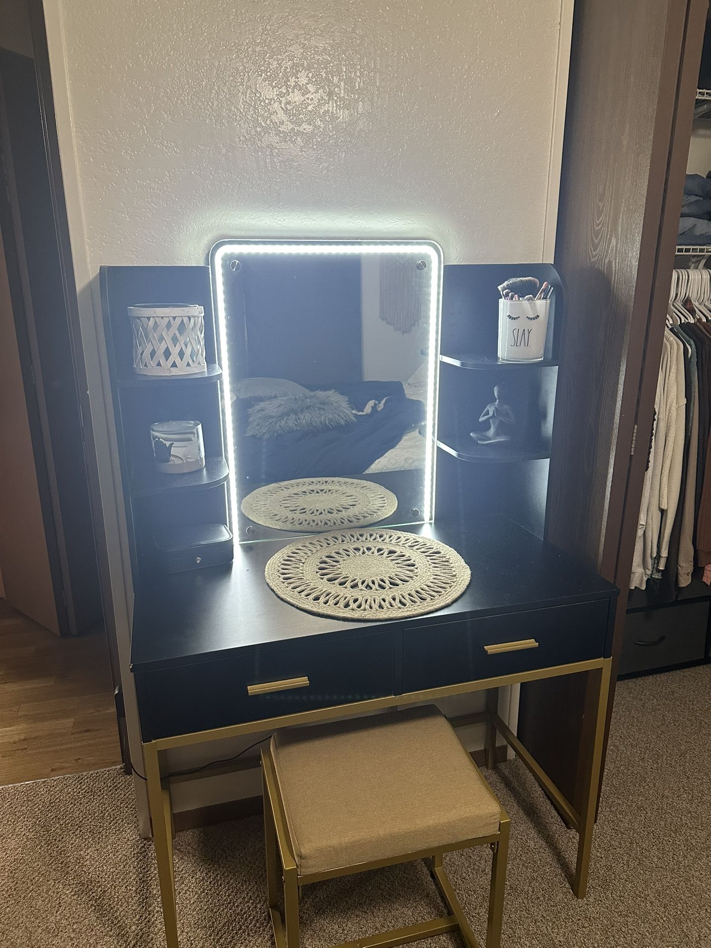 Vanity