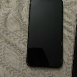 iPhone X (ONLY FOR PARTS)