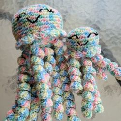Crocheted Mama And Baby pastel octpi