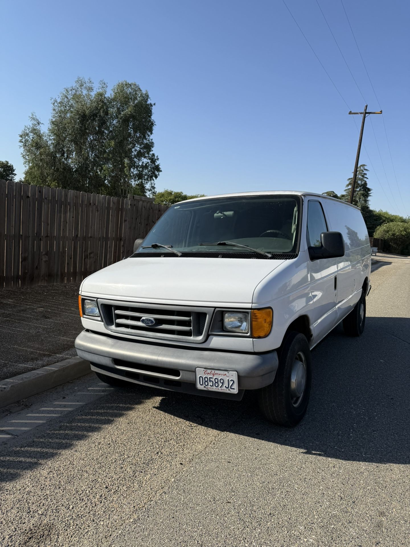 2006 Ford E-250