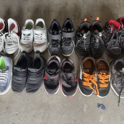Boy Shoes size 1 10 Pairs For $40