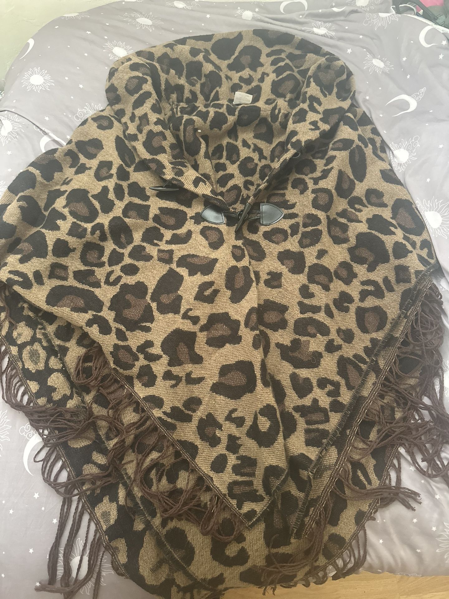 Ladies Poncho Cheetah Print