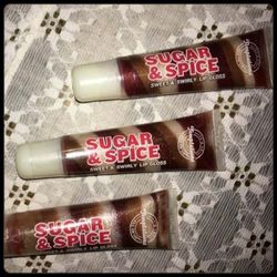 X3 NEW SEALED BATH & BODY WORKS TEMPTATIONS LIPLICIOUS SUGAR & SPICE SWEET & SWIRLY LIP GLOSS LOT