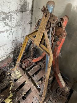 Vintage Auto Body Frame Straightener Pulling Posts & Chains (As-Is)
