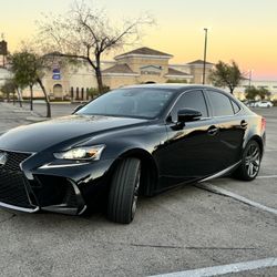 2018 Lexus IS 300