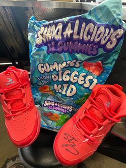 Signed Shaquille O’Neal SHAQ Shoe