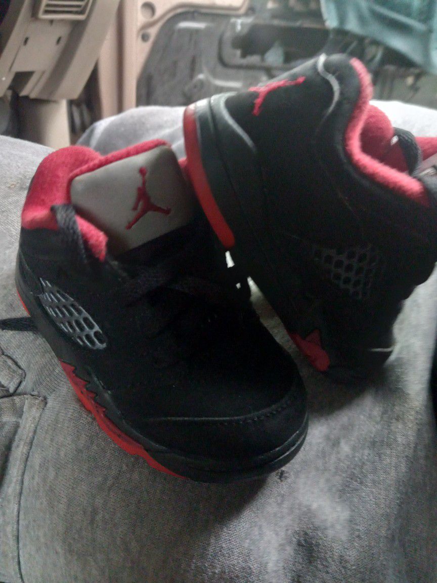 Baby Jordans Size 5c