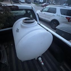 125 Gallon Water Tank 