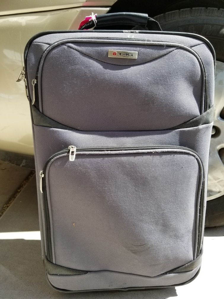 Carry on bag luggage with wheels