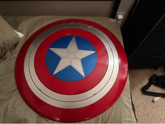 Captain america prop shield