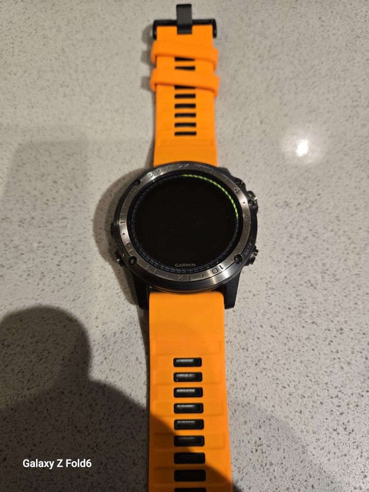 GARMIN D-2 CHARLIE PILOT WATCH