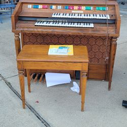 Wurlitzer deluxe SYNTHA-SOLO Piano