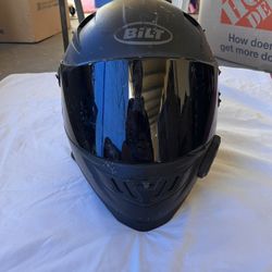 Motorcycle Helmet With Bluetooth Mic