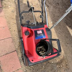 TORO SNOWBLOWER