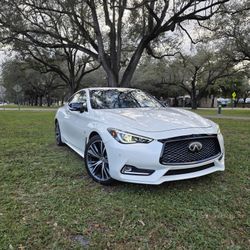 2017 Infiniti Q60