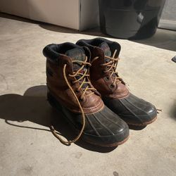 Vintage Leather Snow Boots, Size 7/8