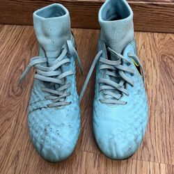 Nike Soccer boot cleats