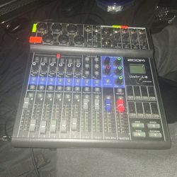 Zoom LiveTrak L-8 — used, perfect condition — $339