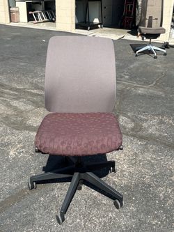 Nice Office Chair- Good Condition-$20