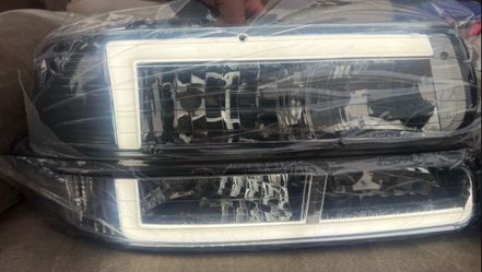 00-06 Chevy Tahoe Smoke Clear Reflector LED Strip Headlights Parking Lights
