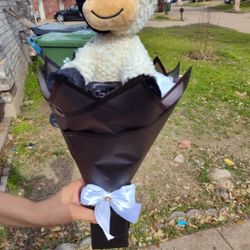 Ramo De Liston Muy Bonito Para Cualquier Ocasión Mándeme Mensaje Si Tiene Preguntas Aga Su Pedido Ahora