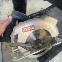RYOBI SKILL SAW 