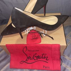 Christian Louboutin 40.5
