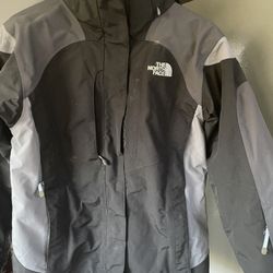 NorthFace Coat With Hoodie  S/P Female