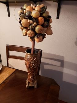 Vase decorations