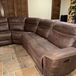 Leather Couches 