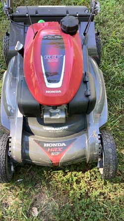 Honda HRX217 Self-Propelled Gas Lawn Mower